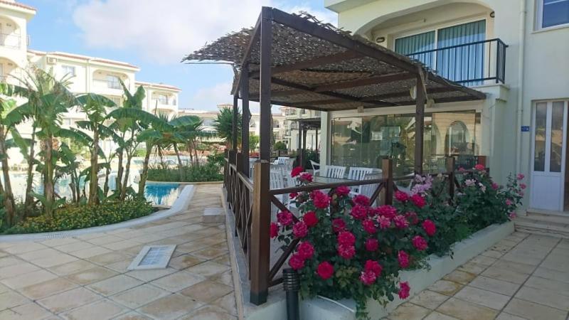 Sunrise Beach Club Gastria Exterior foto